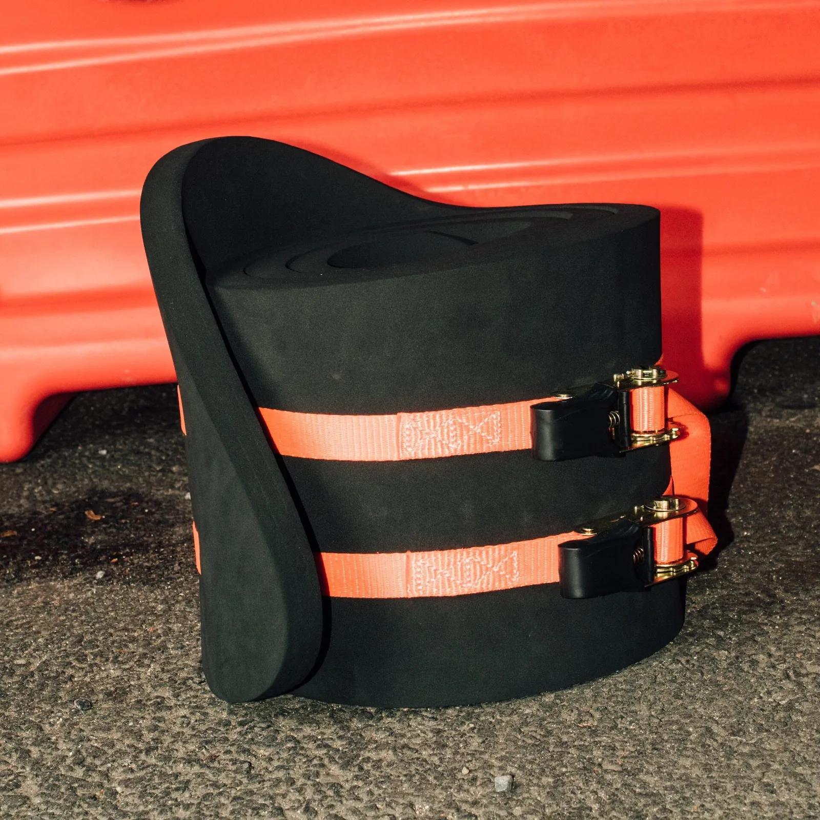 Rolled-up Stool — image 2